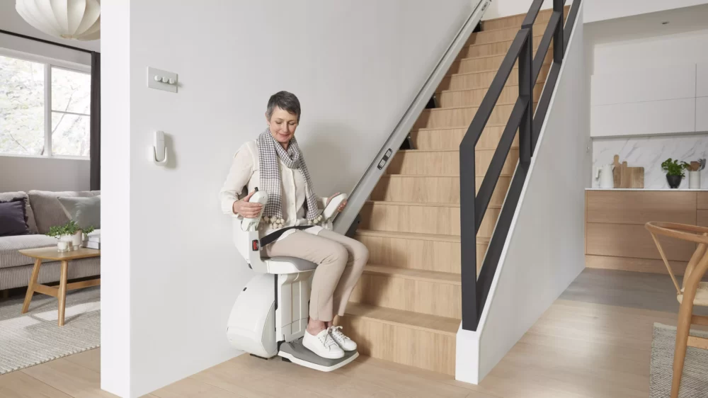  Choosing the right straight stairlift for you